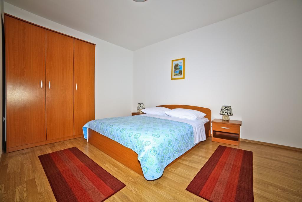 Apartments Bozikovic Подстрана Екстер'єр фото